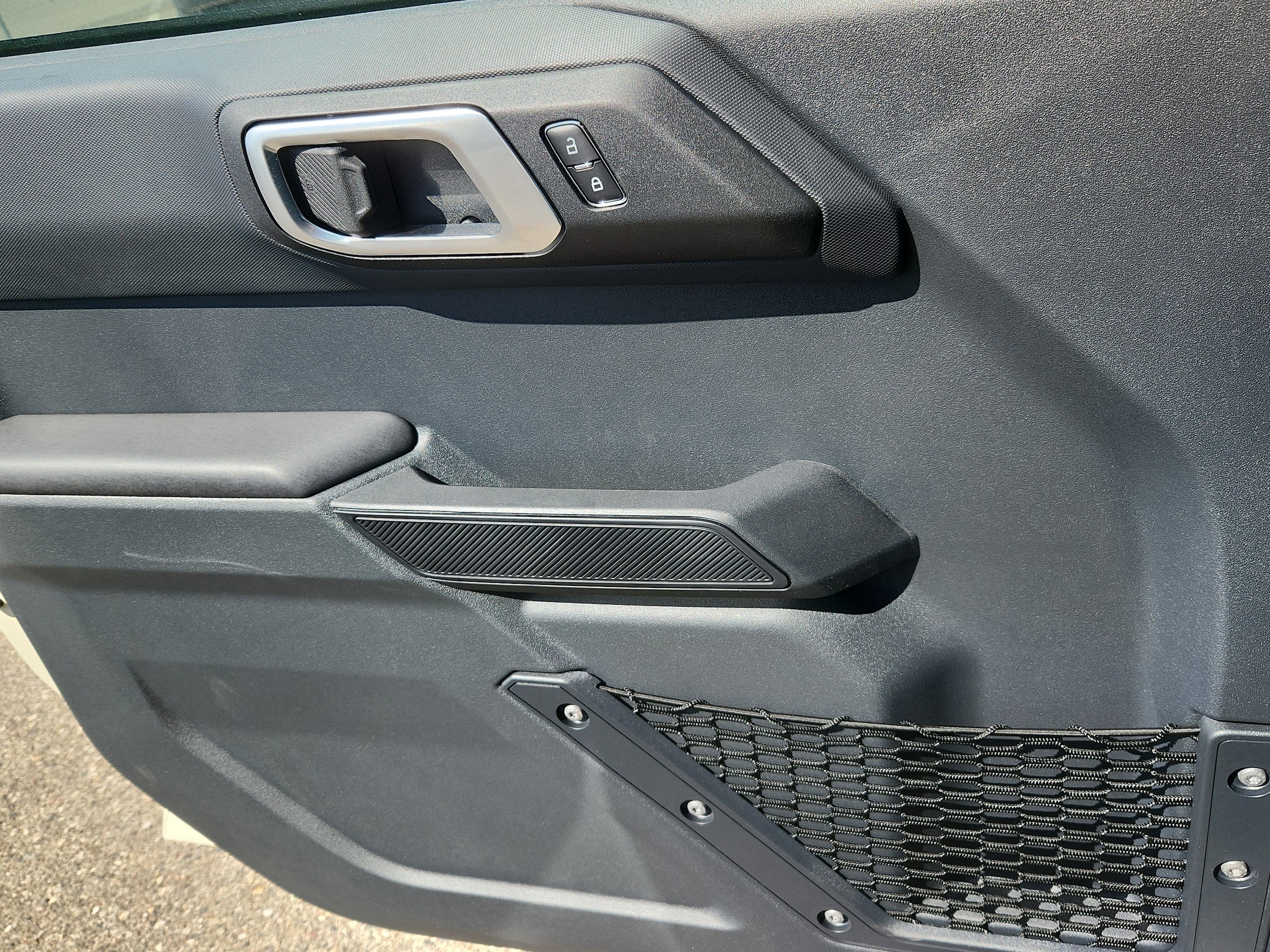 2025 Ford Bronco 4-Door Base - Photo 8