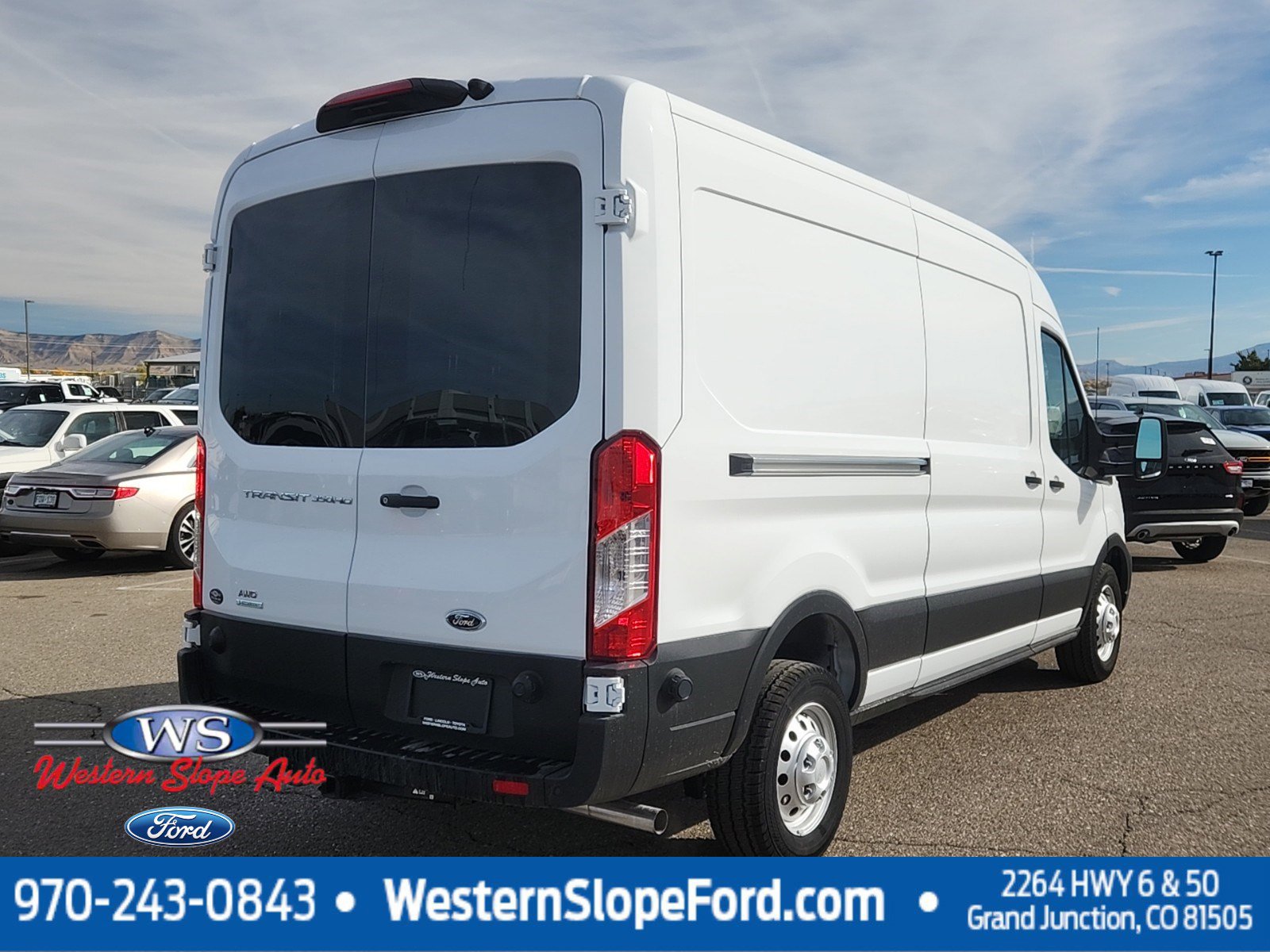 2024 Ford Transit photo 3