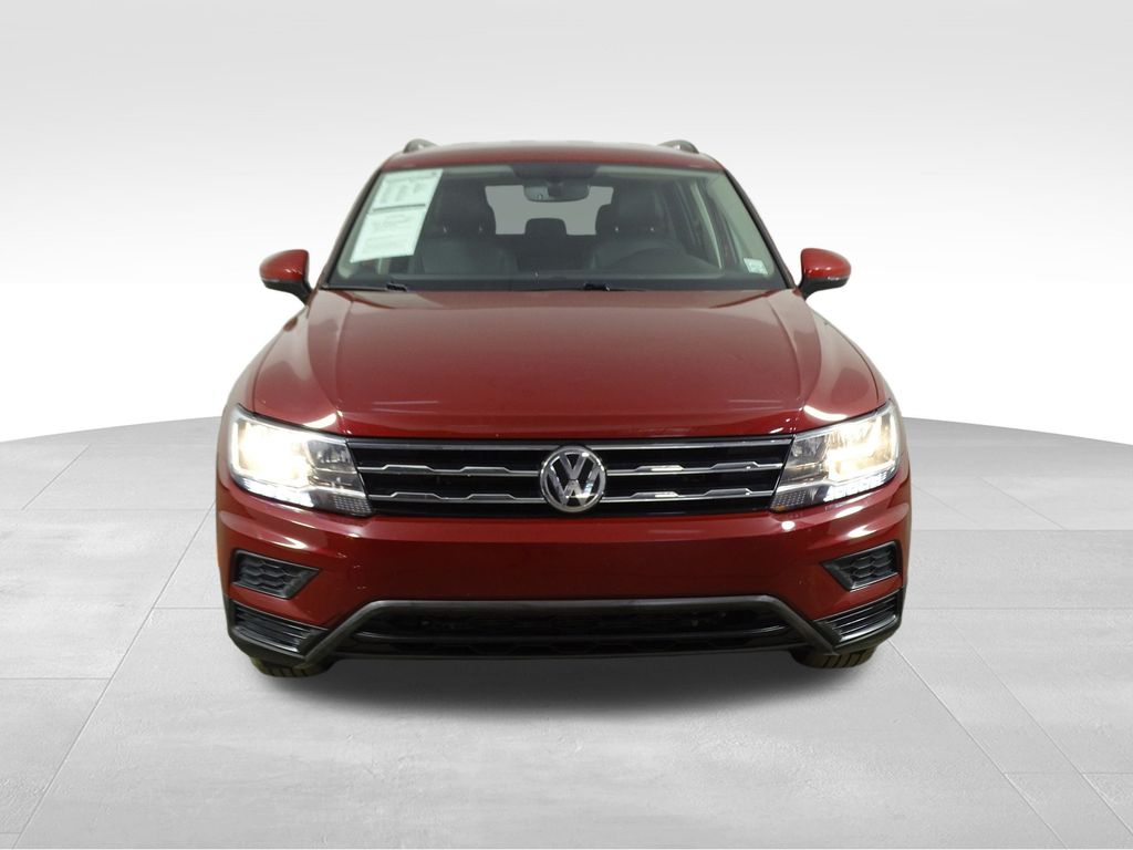 2019 Volkswagen Tiguan SE photo 2