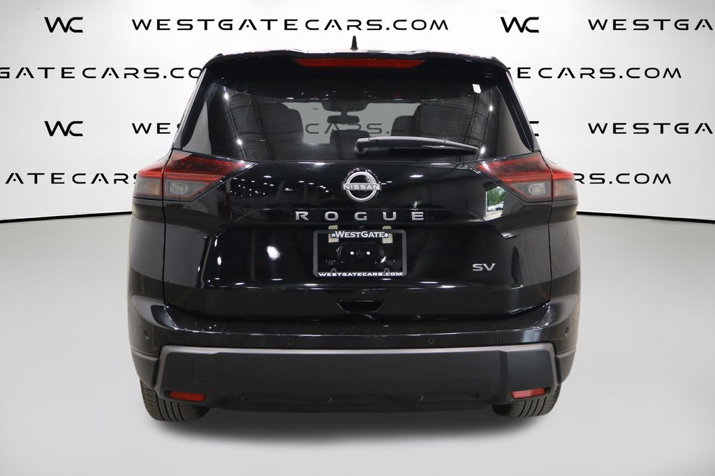2024 Nissan Rogue SV - Photo 7