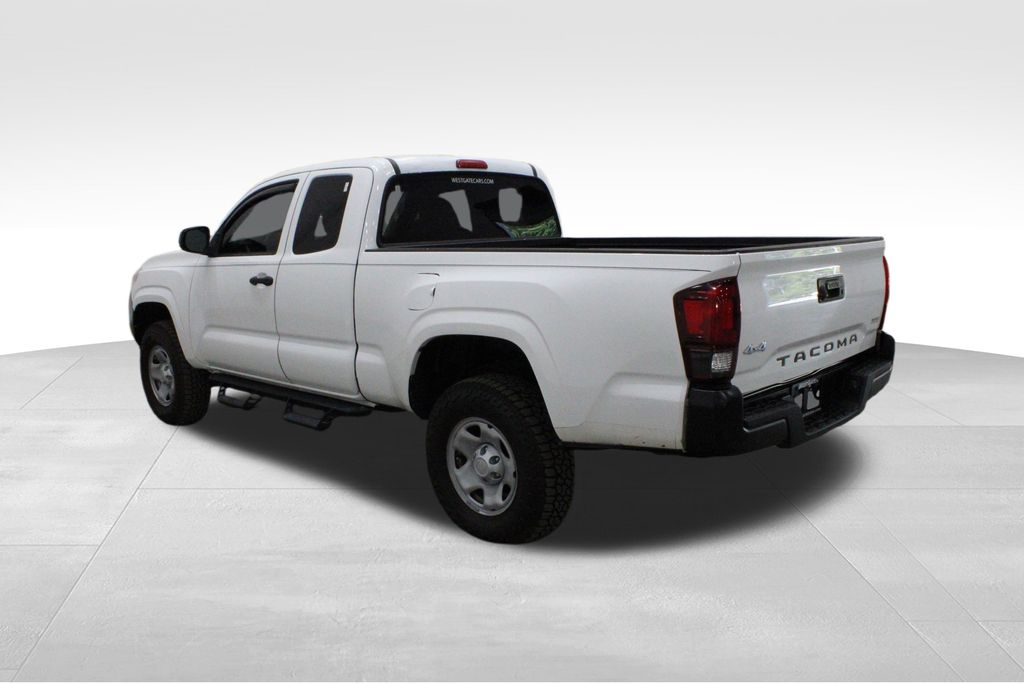 2019 Toyota Tacoma SR Access Cab photo 3