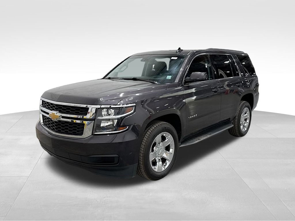 2018 Chevrolet Tahoe LT photo 3