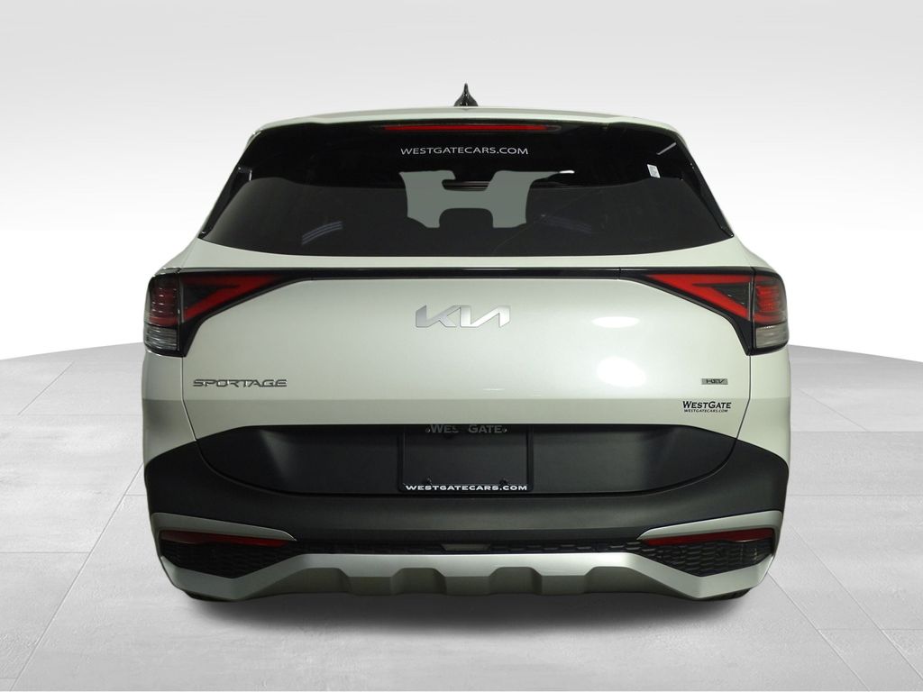 2023 Kia Sportage Hybrid LX photo 4