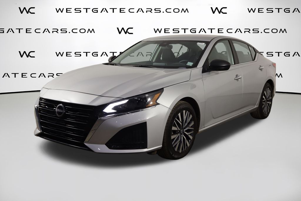 2025 Nissan Altima SV