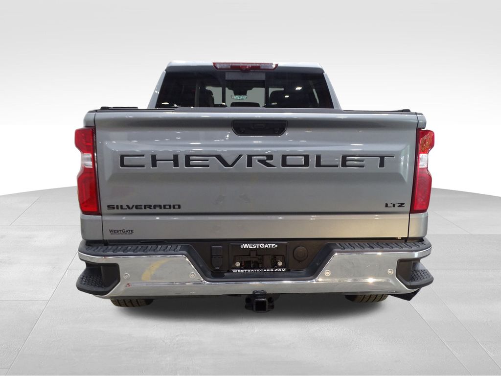 2024 Chevrolet Silverado 1500 LTZ photo 4