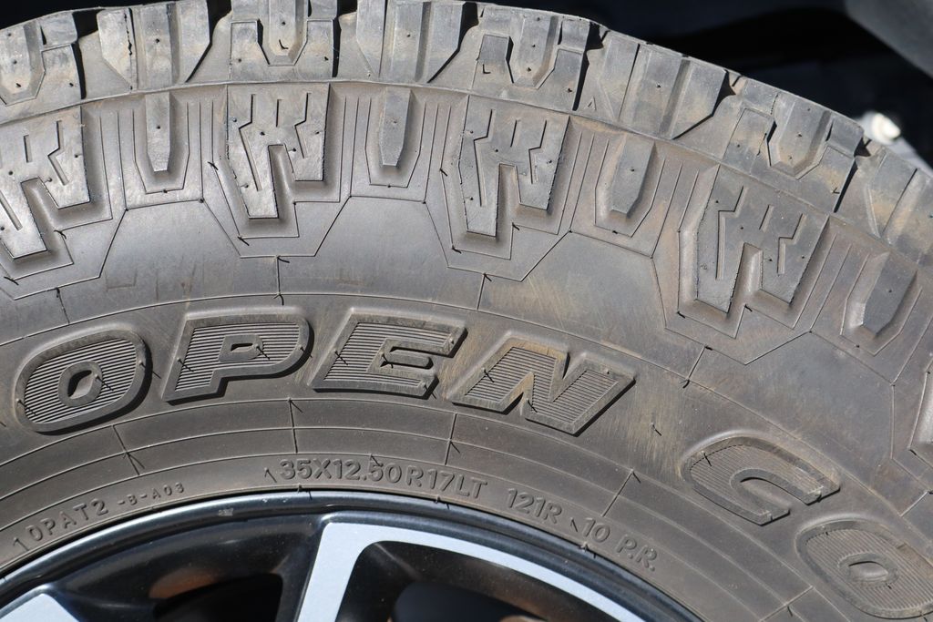 2020 Jeep Gladiator Sport S - Photo 36