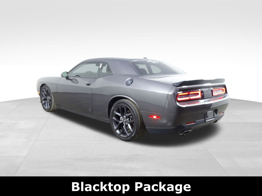2023 Dodge Challenger GT photo 3
