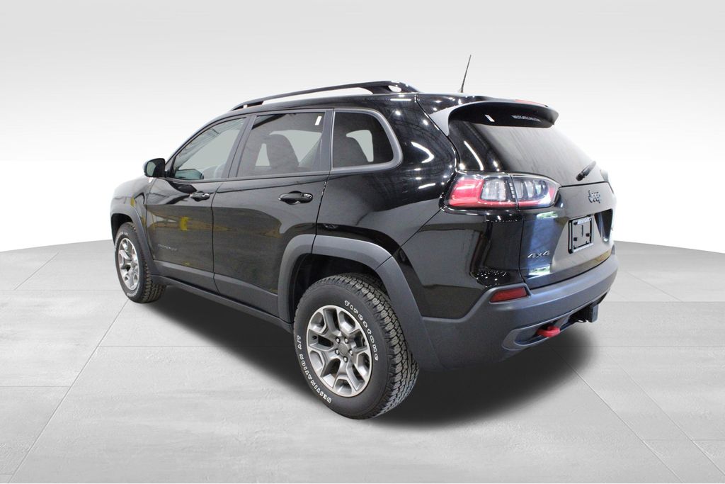 2022 Jeep Cherokee Trailhawk photo 3