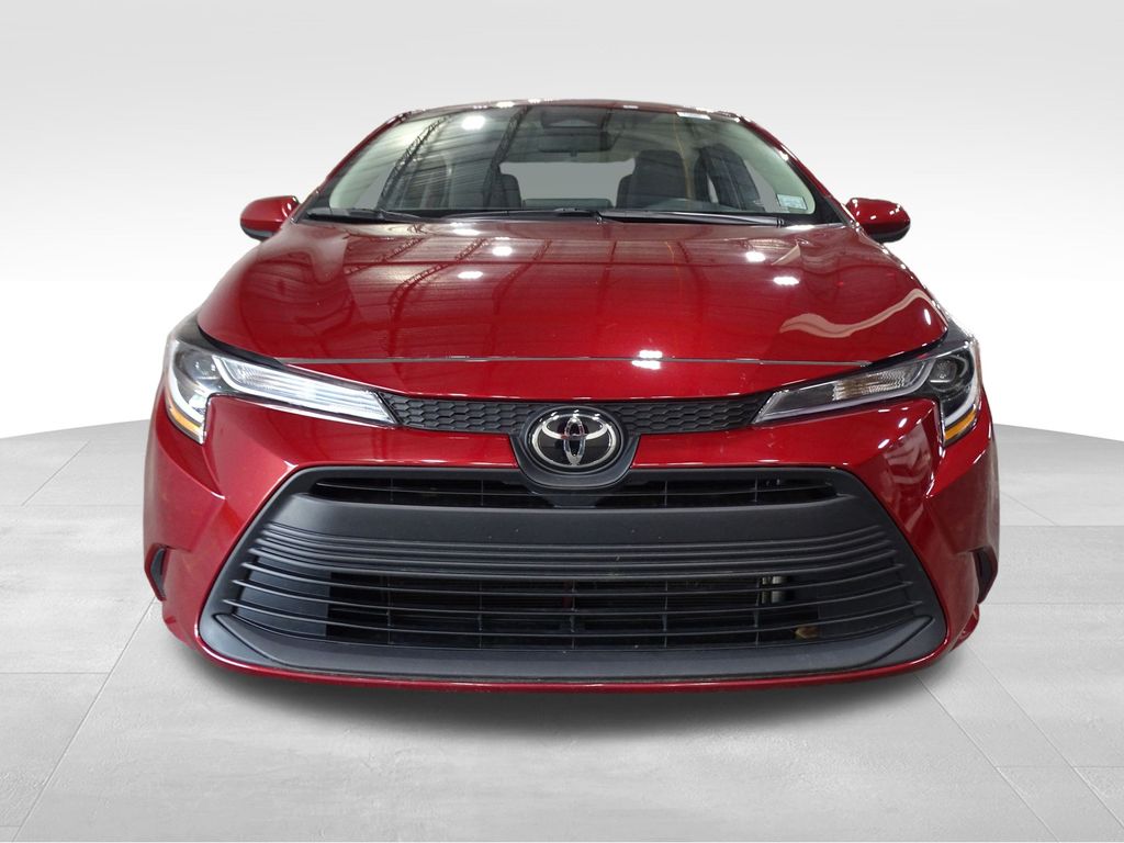2024 Toyota Corolla LE photo 2