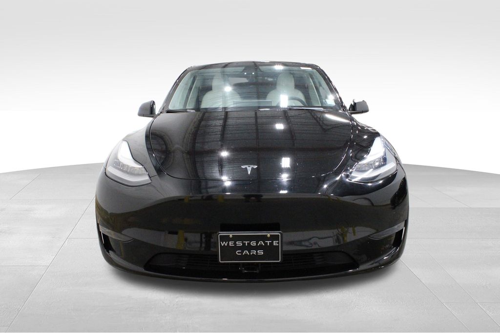 Used 2021 Tesla Model Y Long Range with VIN 5YJYGAEE1MF144978 for sale in Northfield, Minnesota