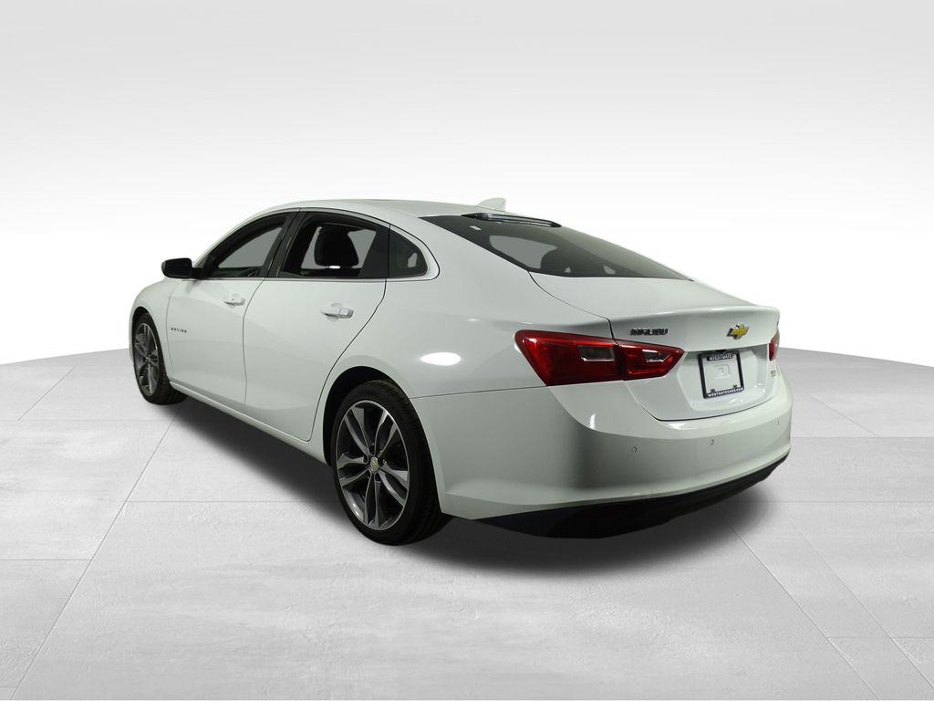 2023 Chevrolet Malibu 1LT photo 3