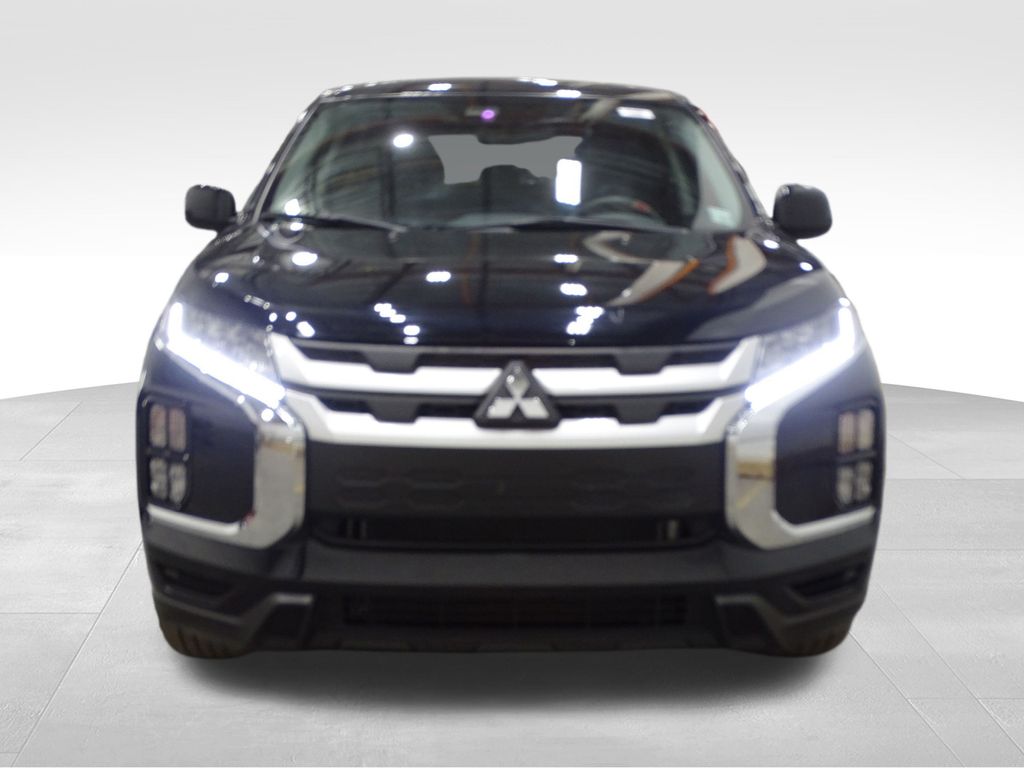 2022 Mitsubishi Outlander Sport ES photo 2