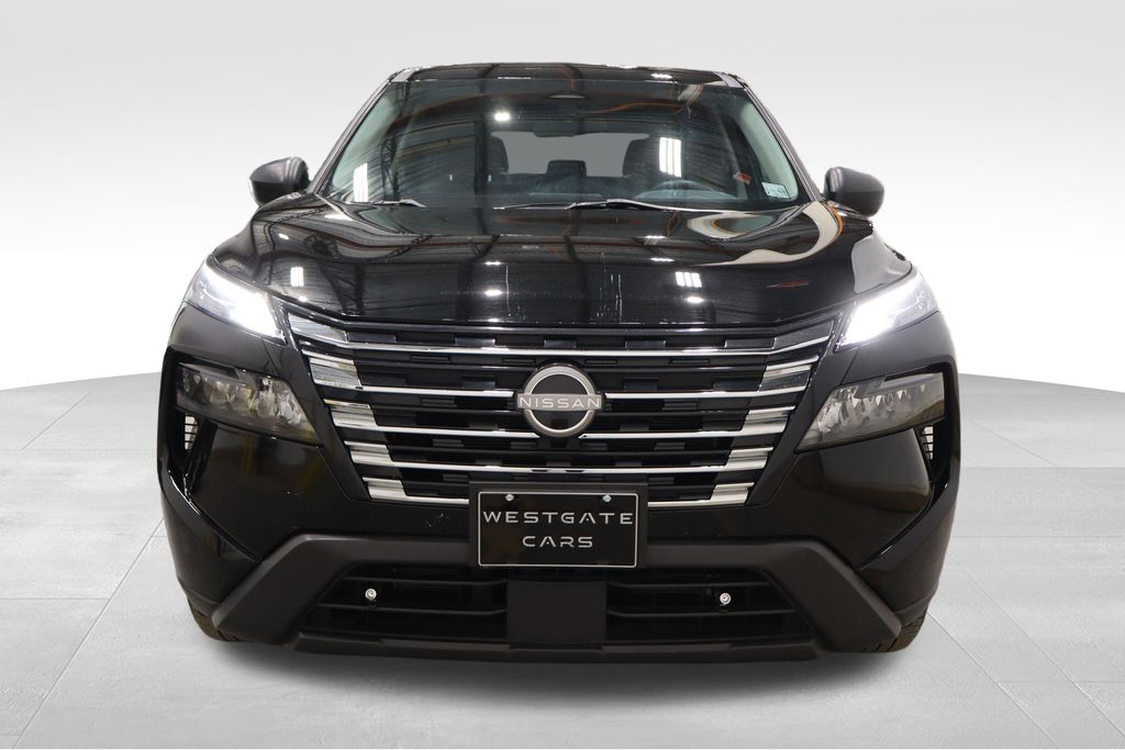 2024 Nissan Rogue S photo 2