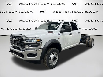 2026 Ram 4500HD TRADESMAN  CREW  4X4 84' CA Pickup