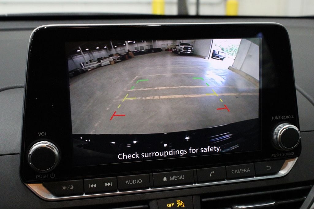 2023 Nissan Altima SV