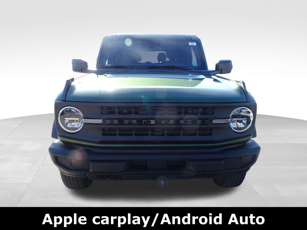 2023 Ford Bronco Base photo 2