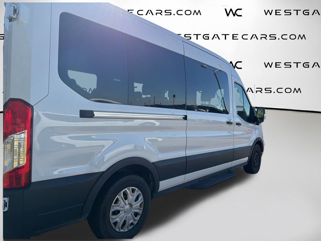 2023 Ford Transit photo 2