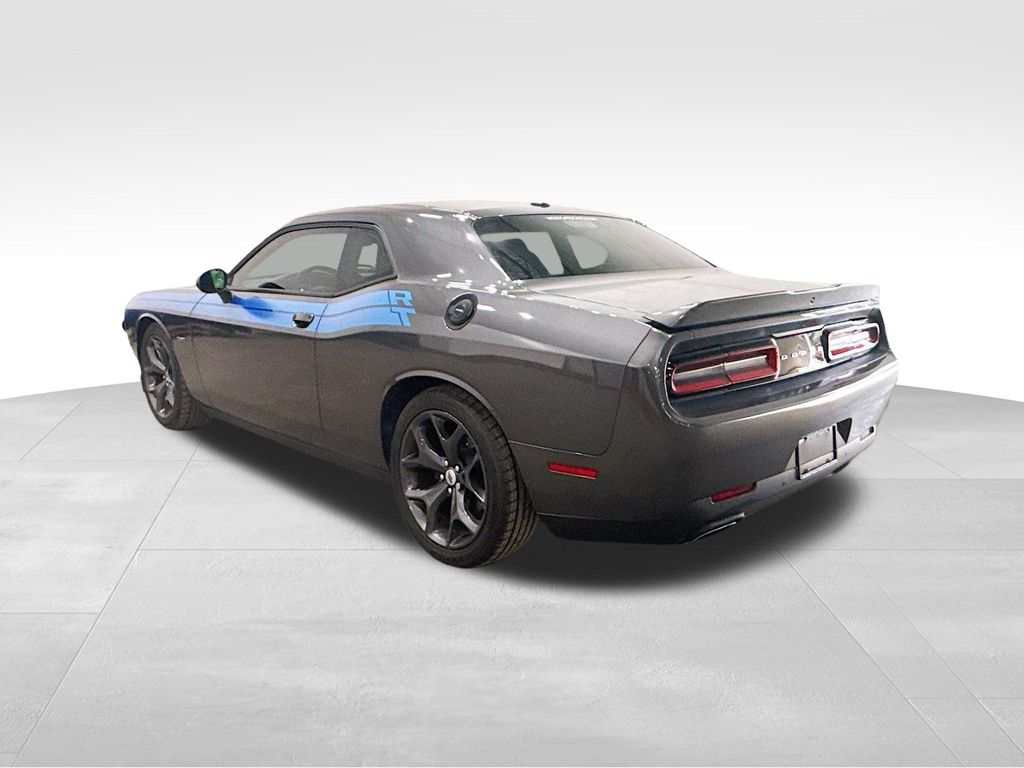 2019 Dodge Challenger R/T photo 4
