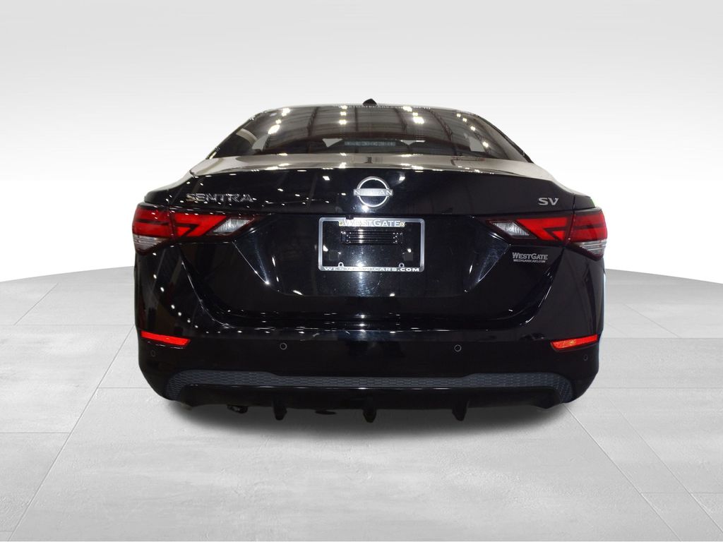 2024 Nissan Sentra SV photo 4