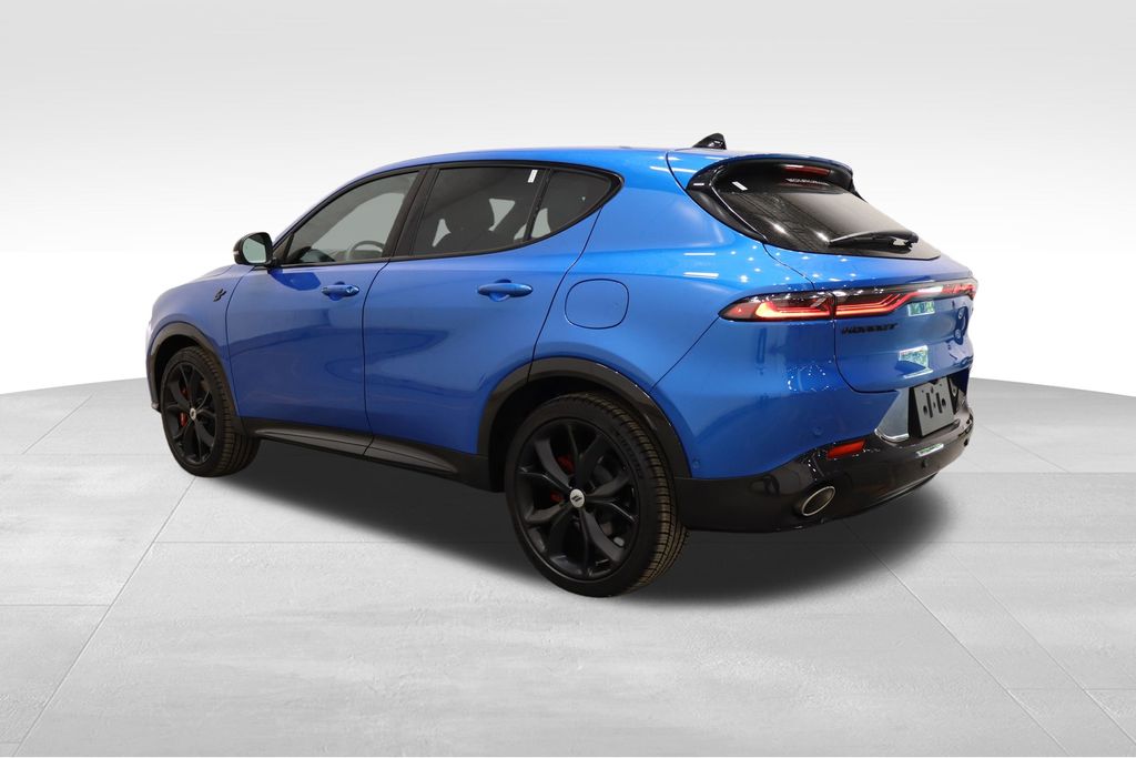 2024 Dodge Hornet R/T photo 3