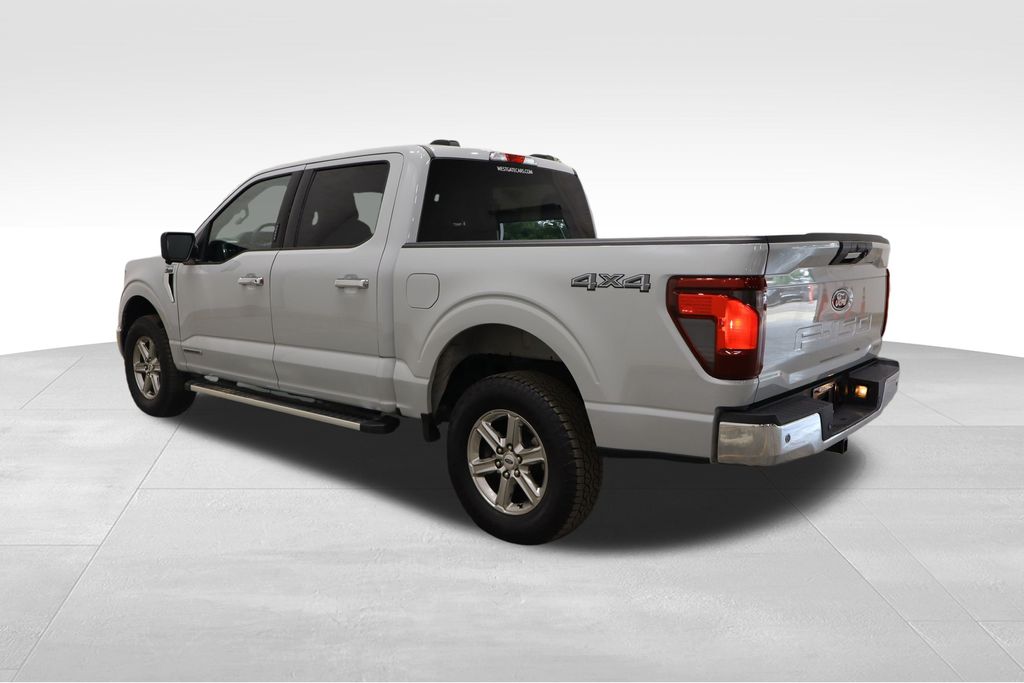 2024 Ford F-150 XLT photo 3