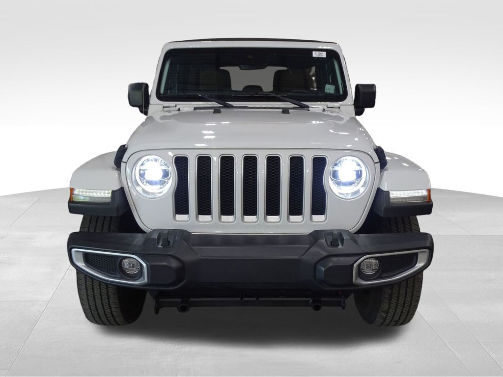 2021 Jeep Wrangler Unlimited Sahara photo 2