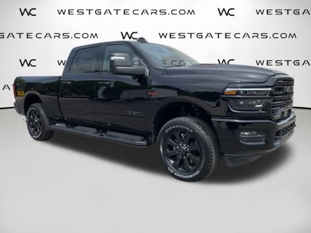 New 2025 Ram 2500 LARAMIE CREW CAB 4X4 6'4 BOX Pickup