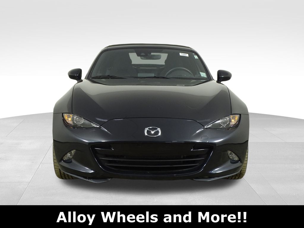2020 Mazda MX-5 Miata Miata Sport photo 2