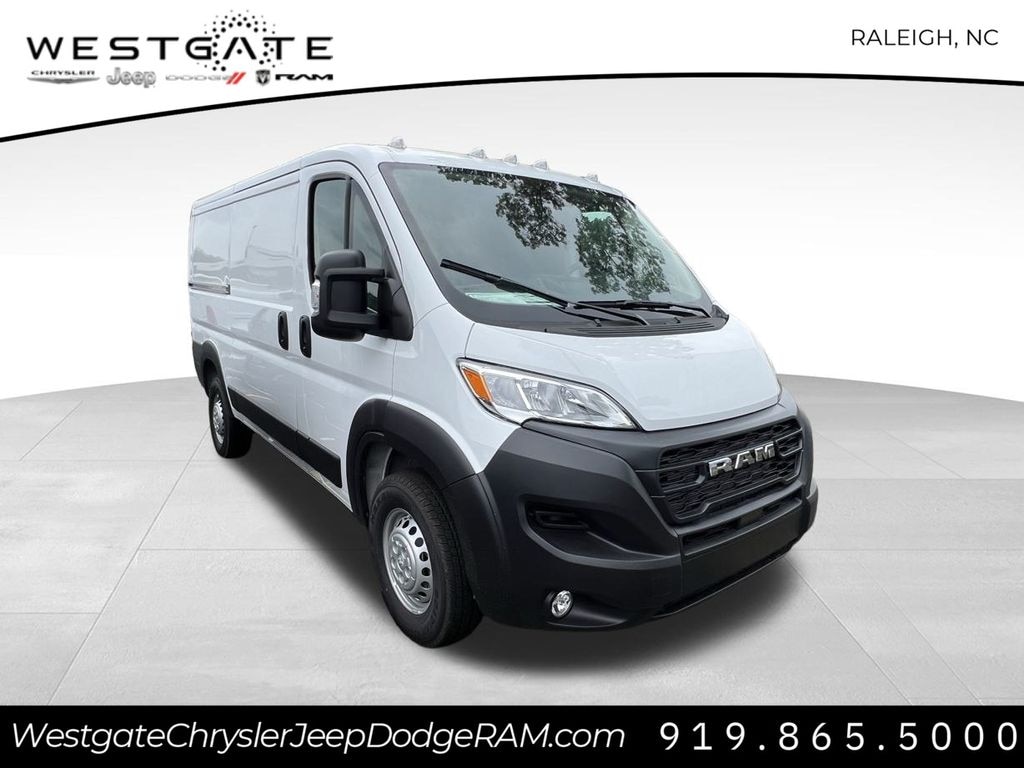 New 2025 Ram Promaster 1500 PROMASTER 1500 TRADESMAN CARGO VAN LOW ROOF 136' W Cargo Van