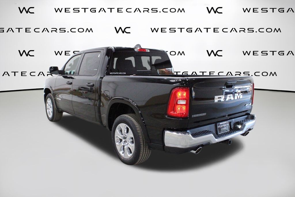 New 2026 Ram 1500 BIG HORN CREW CAB 4X4 5'7 BOX Pickup