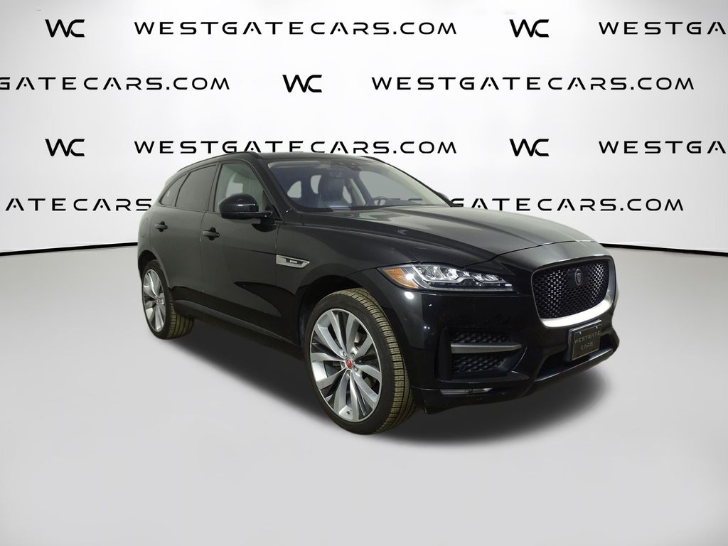 2019 Jaguar F-Pace R-Sport's photo