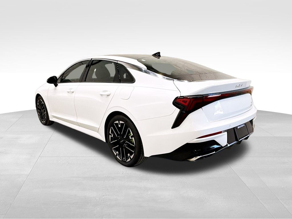 2025 Kia K5 GT photo 4
