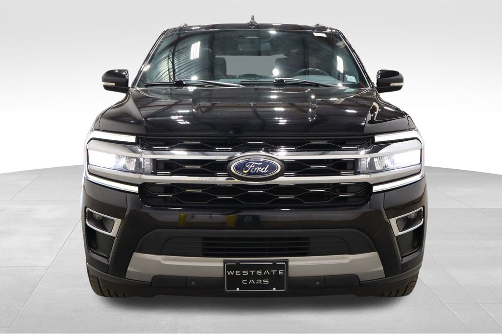 2024 Ford Expedition Limited photo 2
