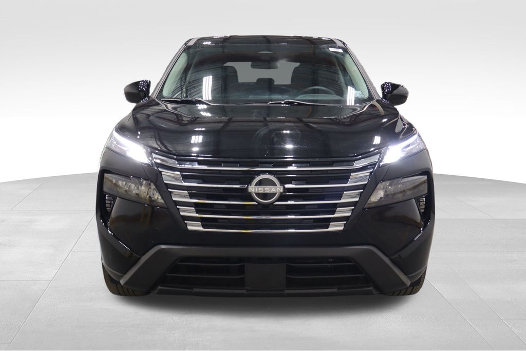 2024 Nissan Rogue SV photo 2