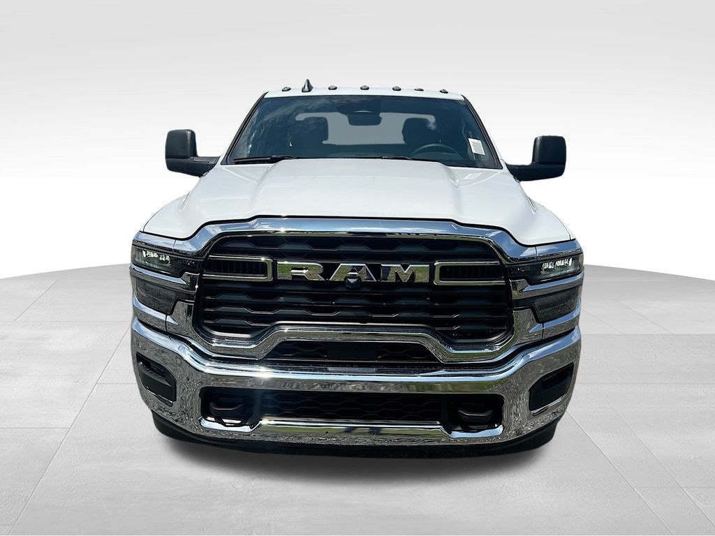 New 2025 Ram 3500 3500 TRADESMAN CREW CAB CHASSIS 4X4 60' CA Pickup