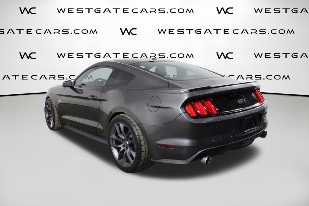 2016 Ford Mustang GT Premium photo 3