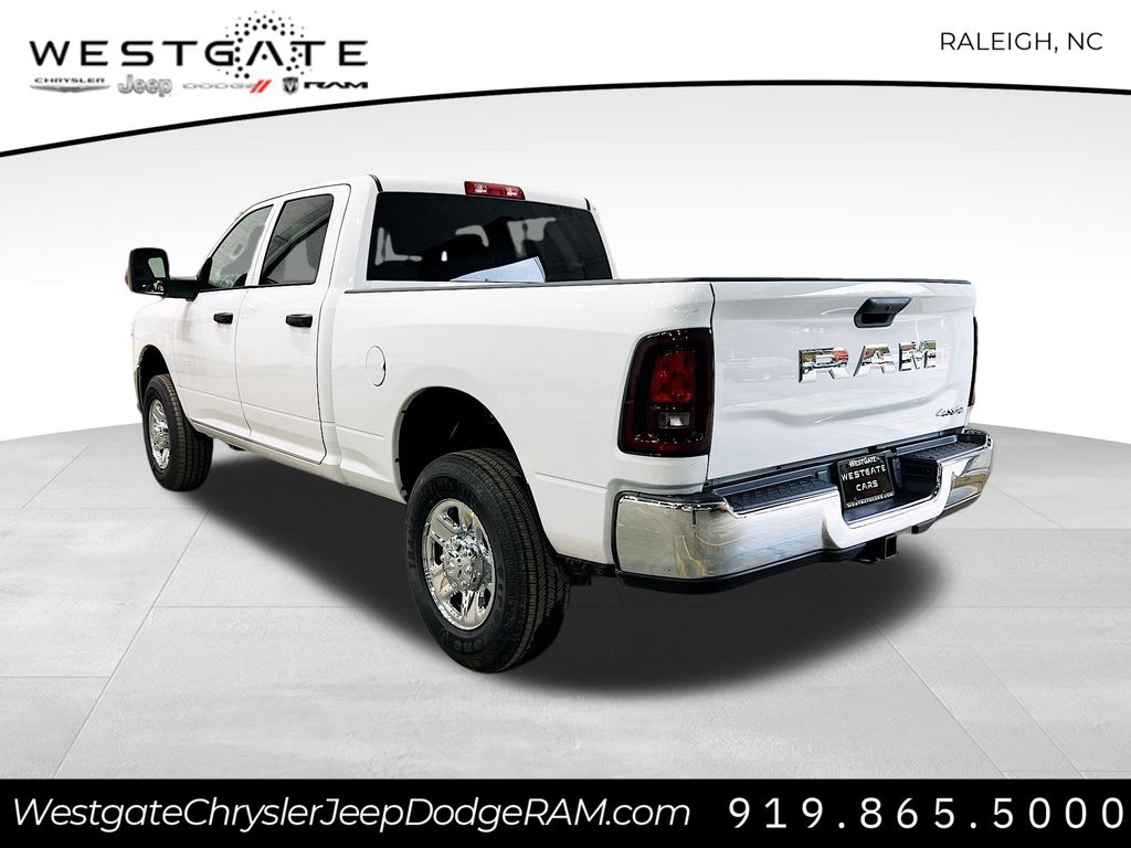 2026 Ram 3500 Tradesman photo 4