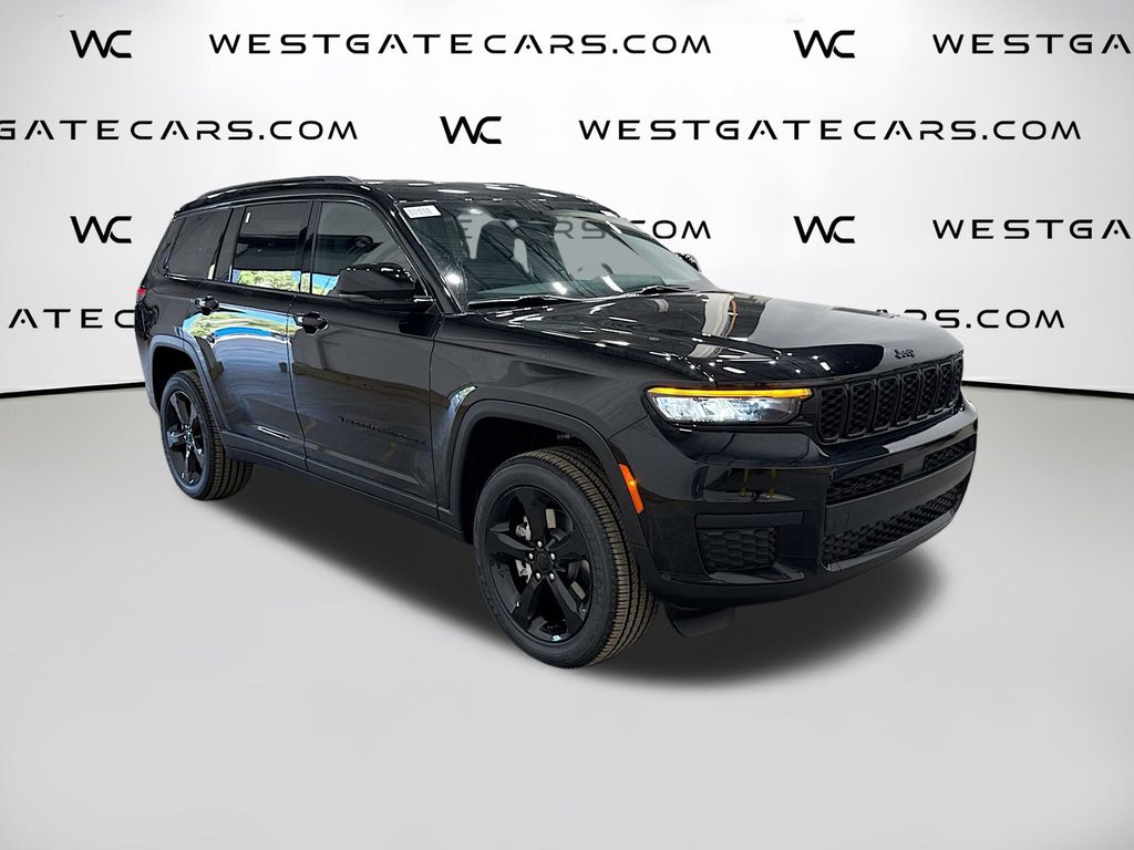 2025 Jeep Grand Cherokee L Altitude's photo