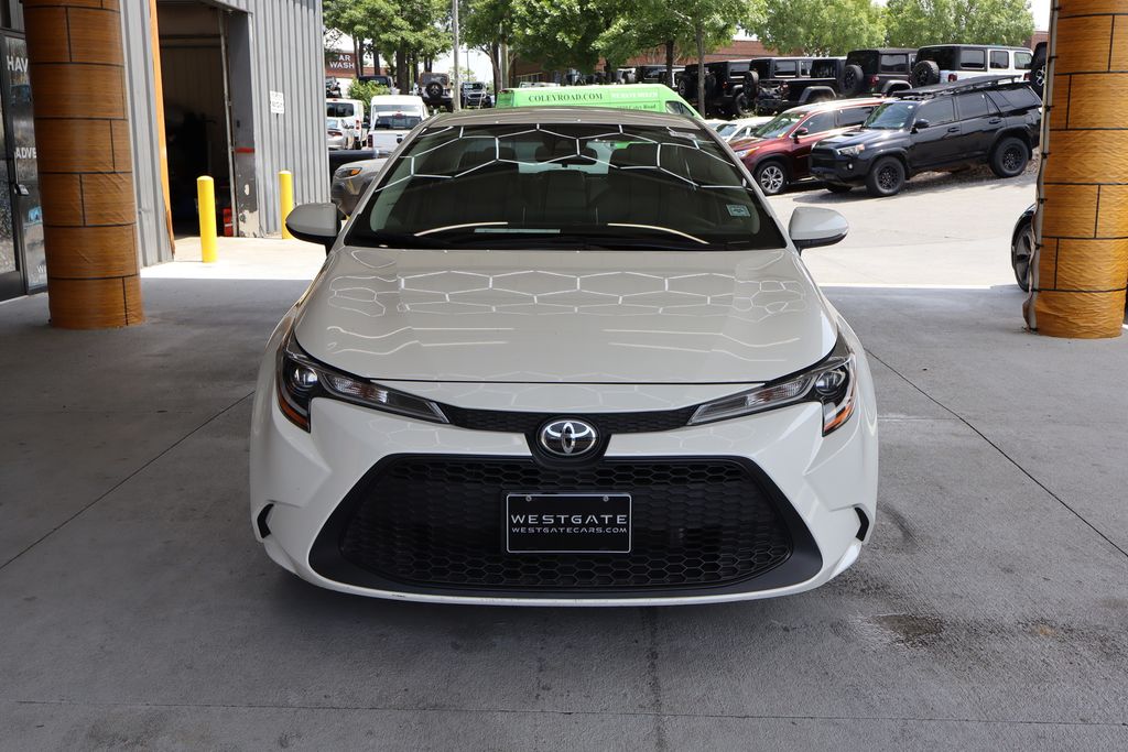 Used 2021 Toyota Corolla LE with VIN 5YFEPMAE3MP151347 for sale in Raleigh, NC