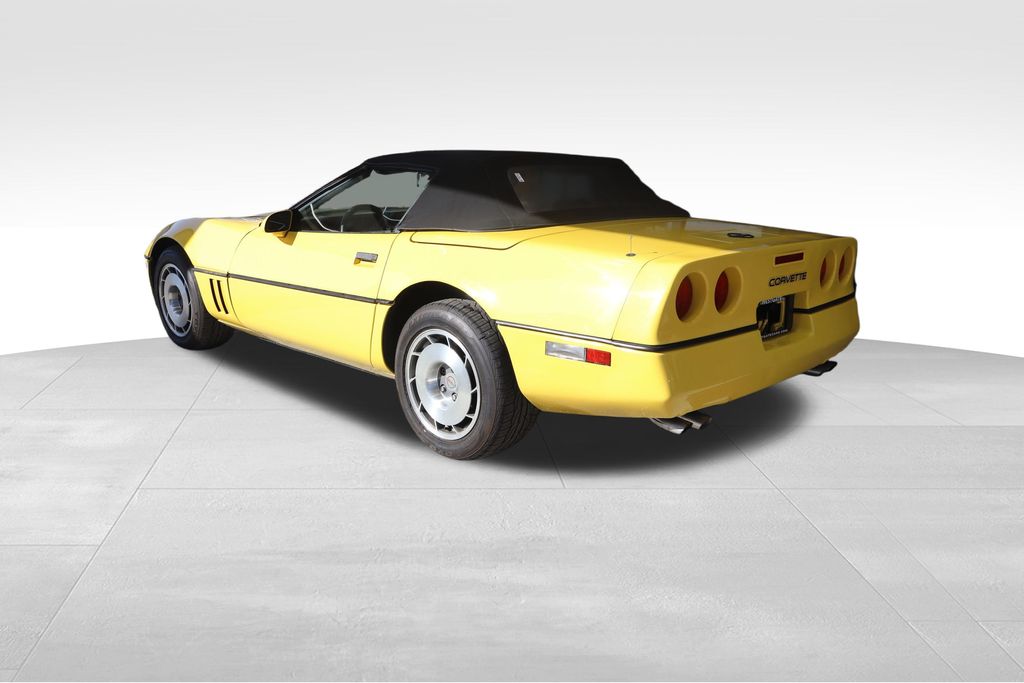 1987 Chevrolet Corvette Base Convertible photo 3