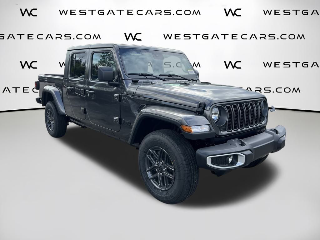 2025 Jeep Gladiator Sport S's photo