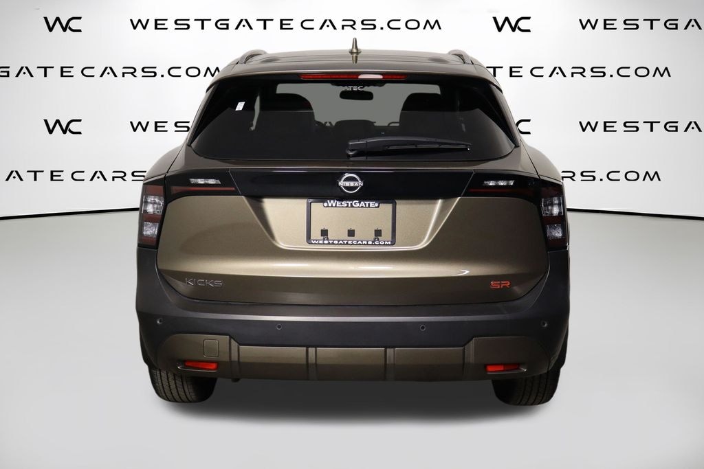 Used 2025 Nissan Kicks SR SUV