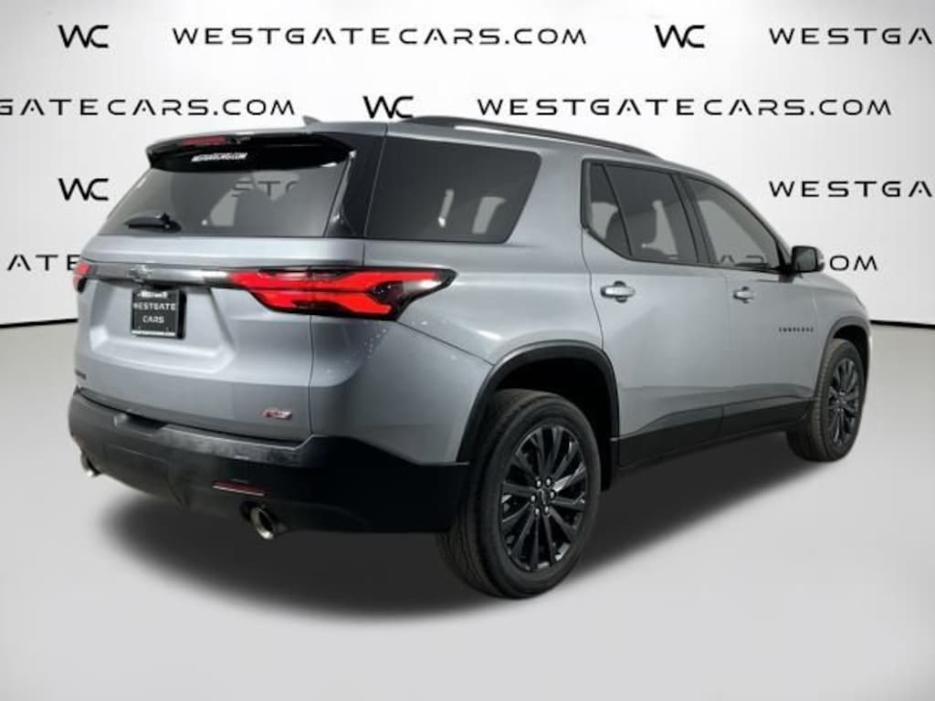 Used 2023 Chevrolet Traverse RS SUV