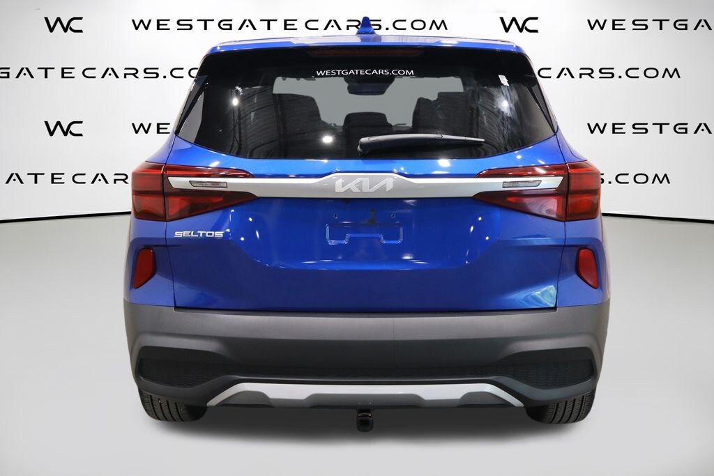 Used 2023 Kia Seltos LX SUV