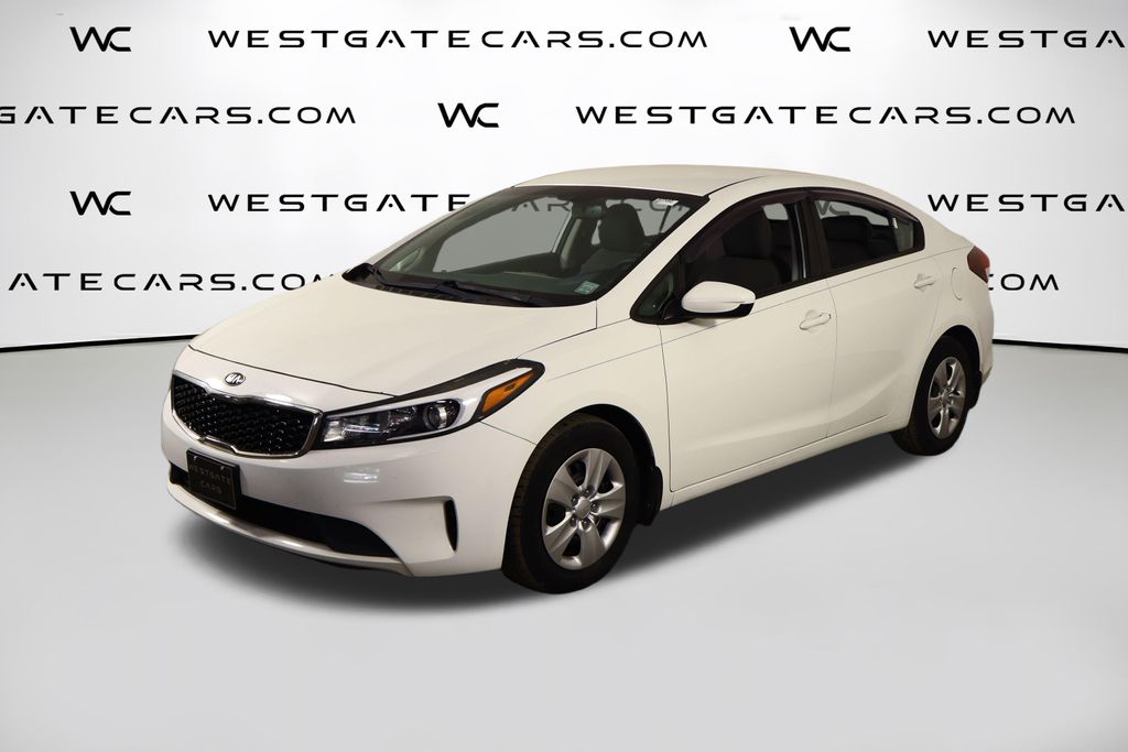 2017 Kia Forte LX AT's photo