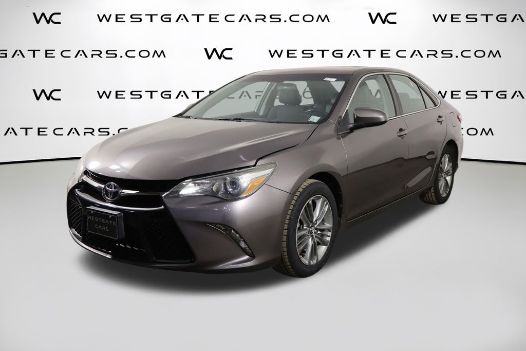 2017 Toyota Camry 2.5 Auto SE's photo