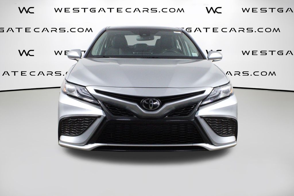 2021 Toyota Camry XSE photo 2