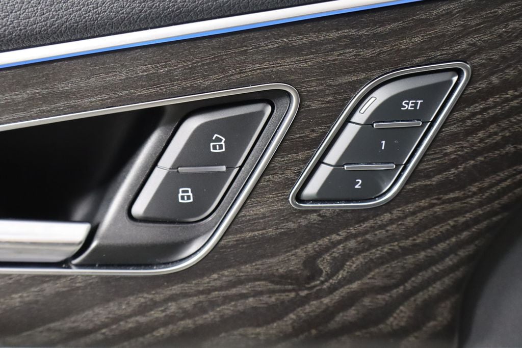 2021 Audi Q7 Prestige - Photo 22