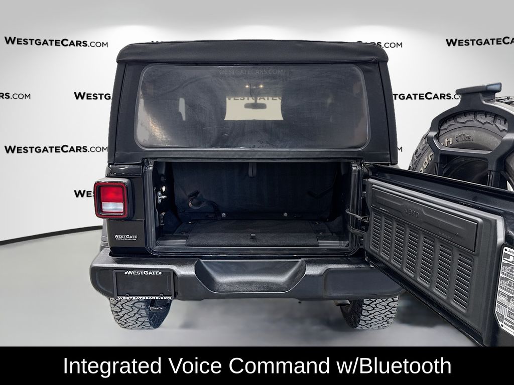 2022 Jeep Wrangler Willys - Photo 13