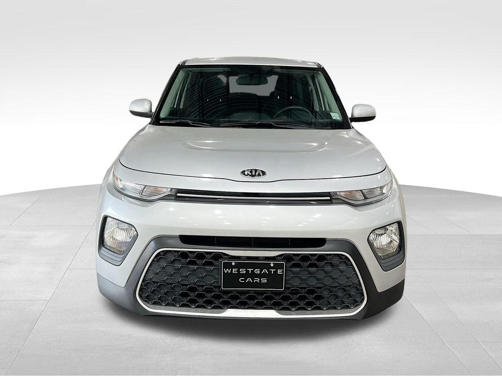 2020 Kia Soul LX photo 2